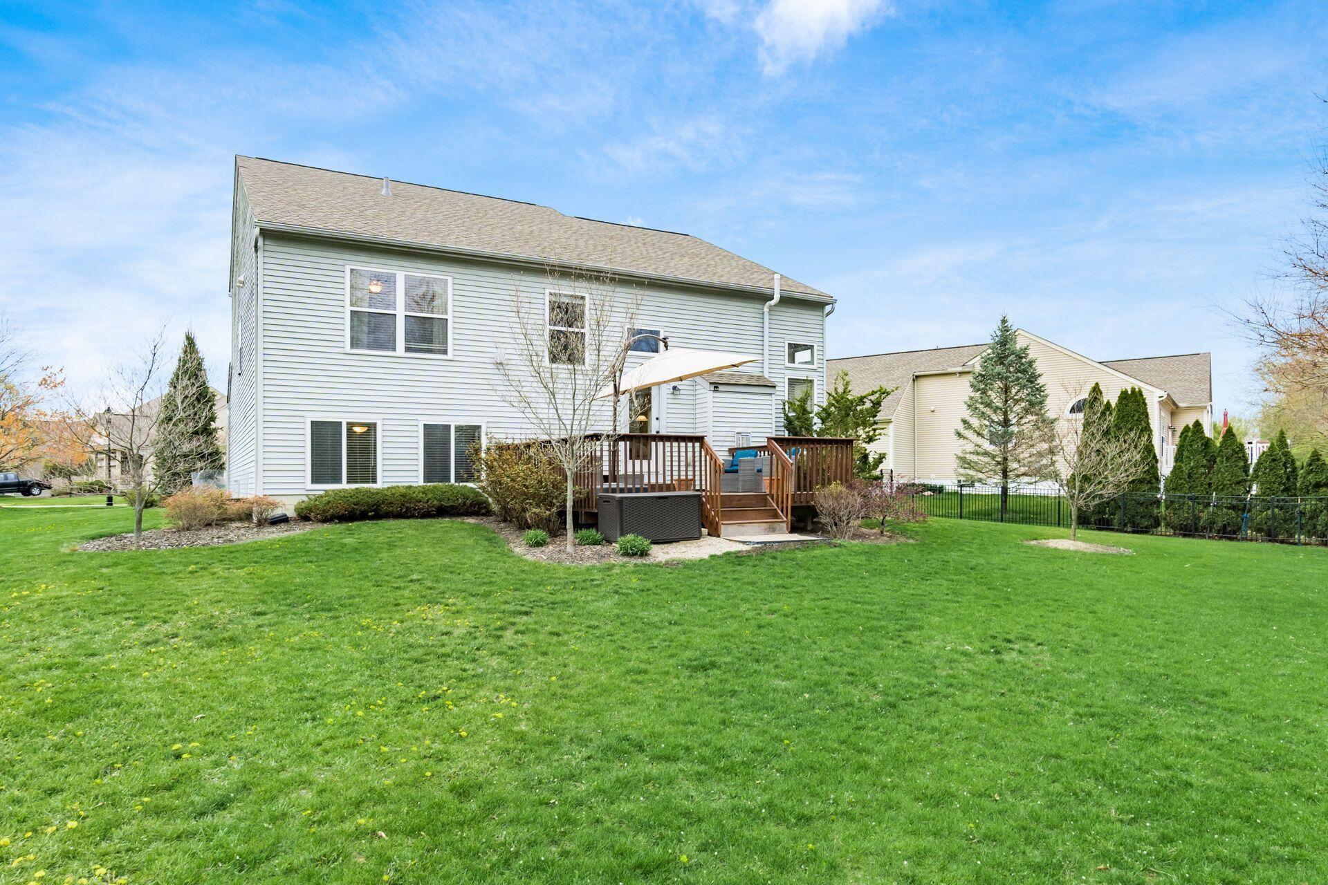 2065 Autumn Wind Drive, Grove City, Ohio image 40
