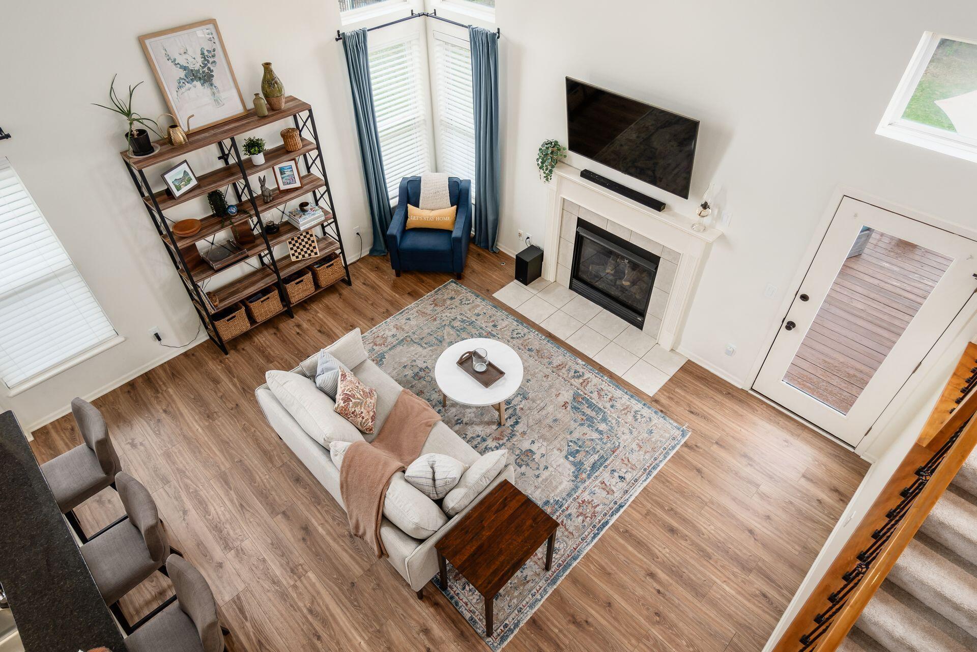 2065 Autumn Wind Drive, Grove City, Ohio image 23