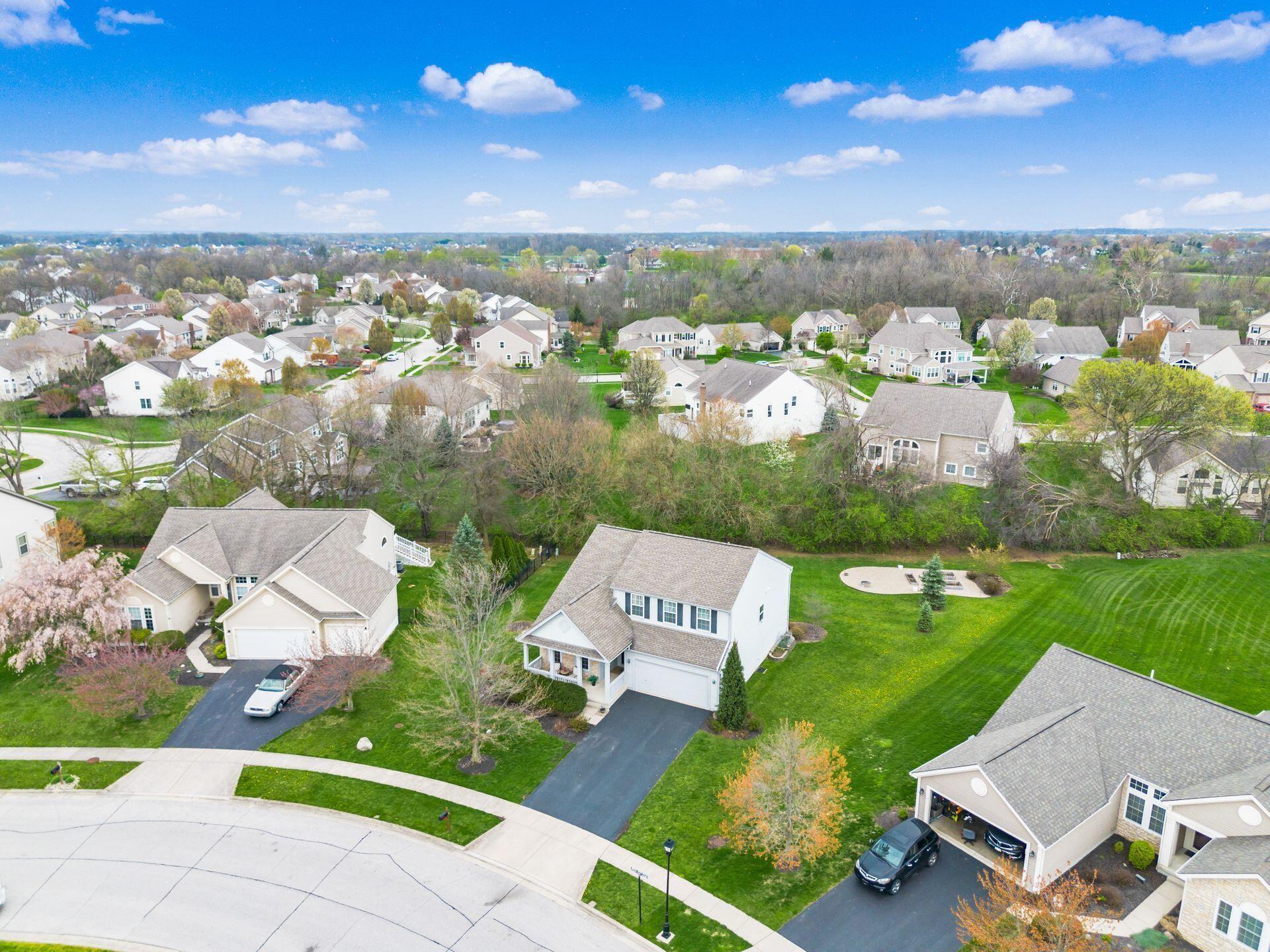 2065 Autumn Wind Drive, Grove City, Ohio image 43