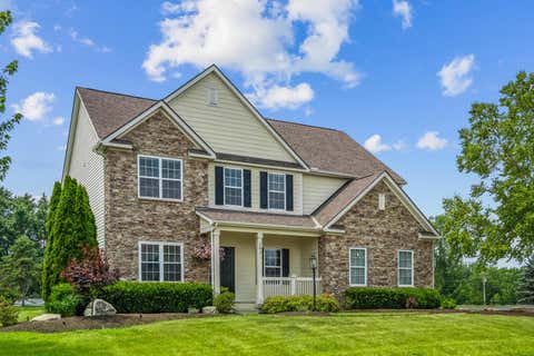 Photo for 101 White Barn Parkway