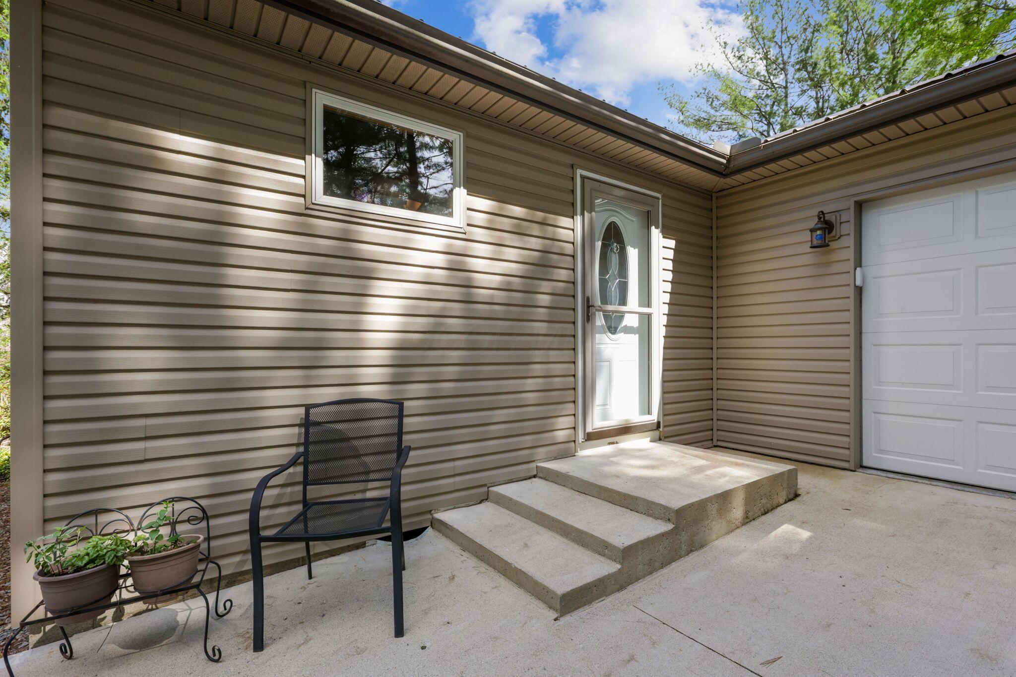 18040 Johnson Road, Heath, Ohio image 3