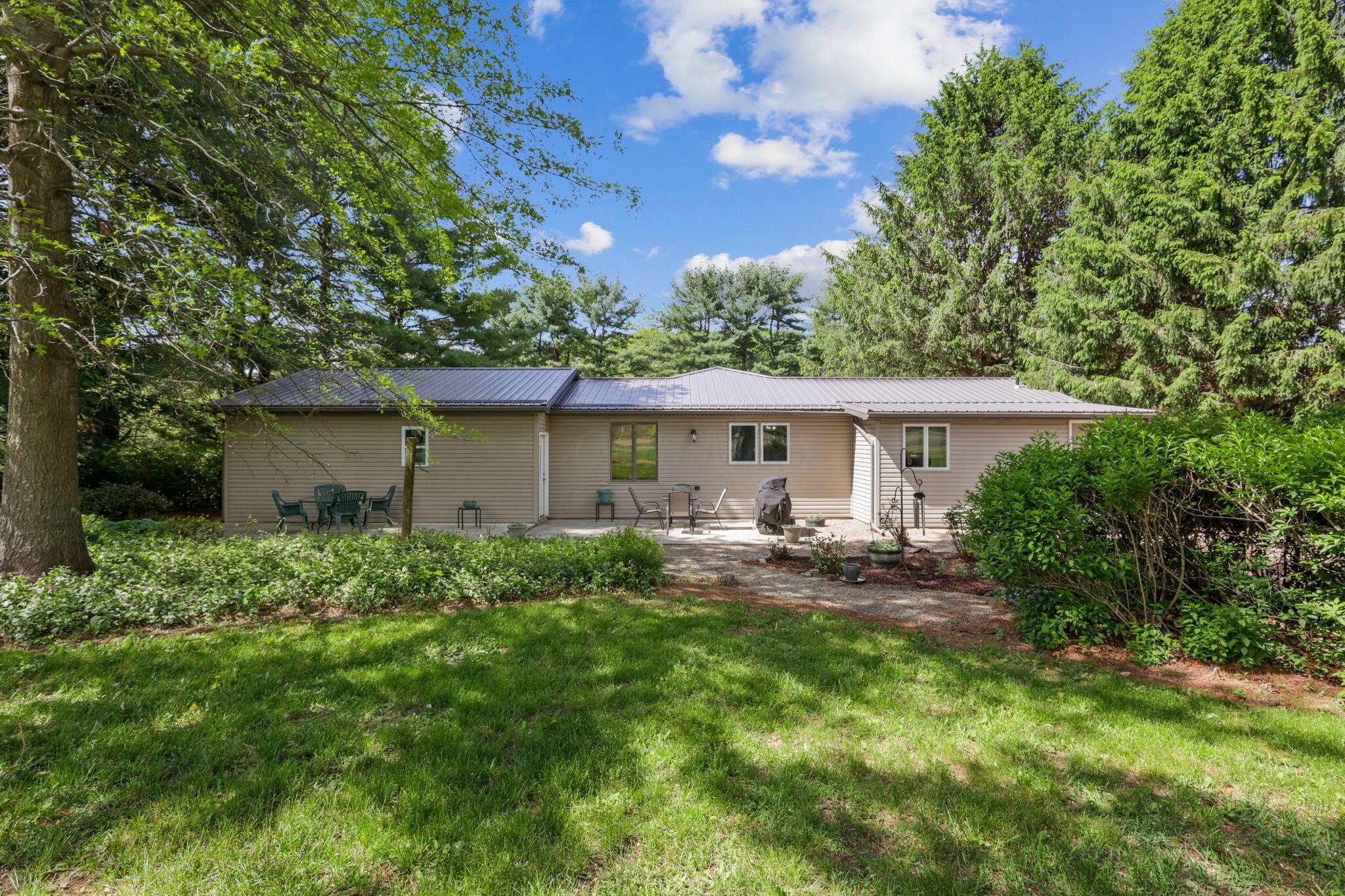 18040 Johnson Road, Heath, Ohio image 29