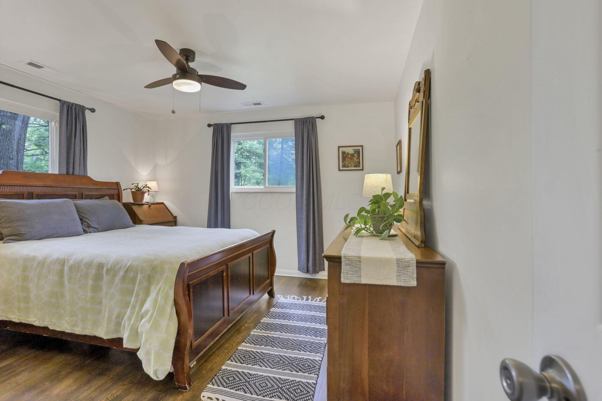 7328 Cook Road, Powell, Ohio image 32