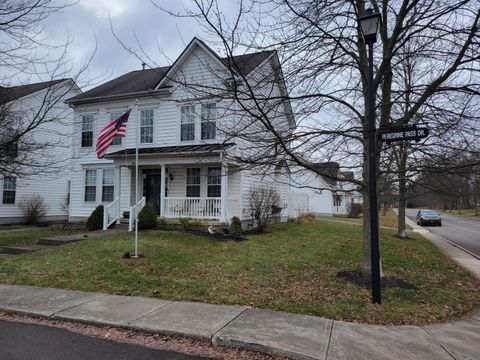 Photo of 4081 Peregrine Pass Drive, Columbus, OH 43230 (MLS # 226006241)