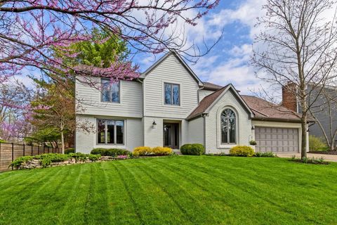Photo of 964 Woodsedge Lane, Westerville, OH 43081 (MLS # 226010857)
