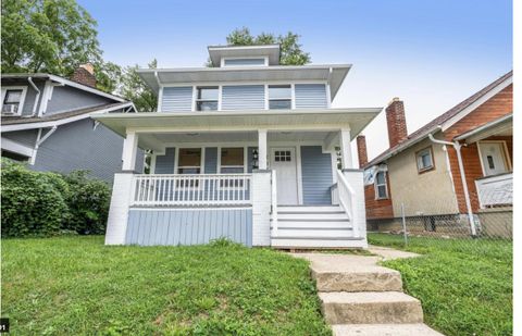 Photo of 203 N Wheatland Avenue, Columbus, OH 43204 (MLS # 226010392)