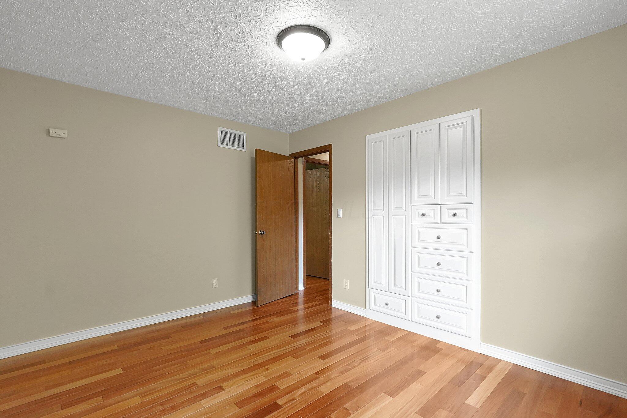 1711 Twin Oaks Drive, Powell, Ohio image 36