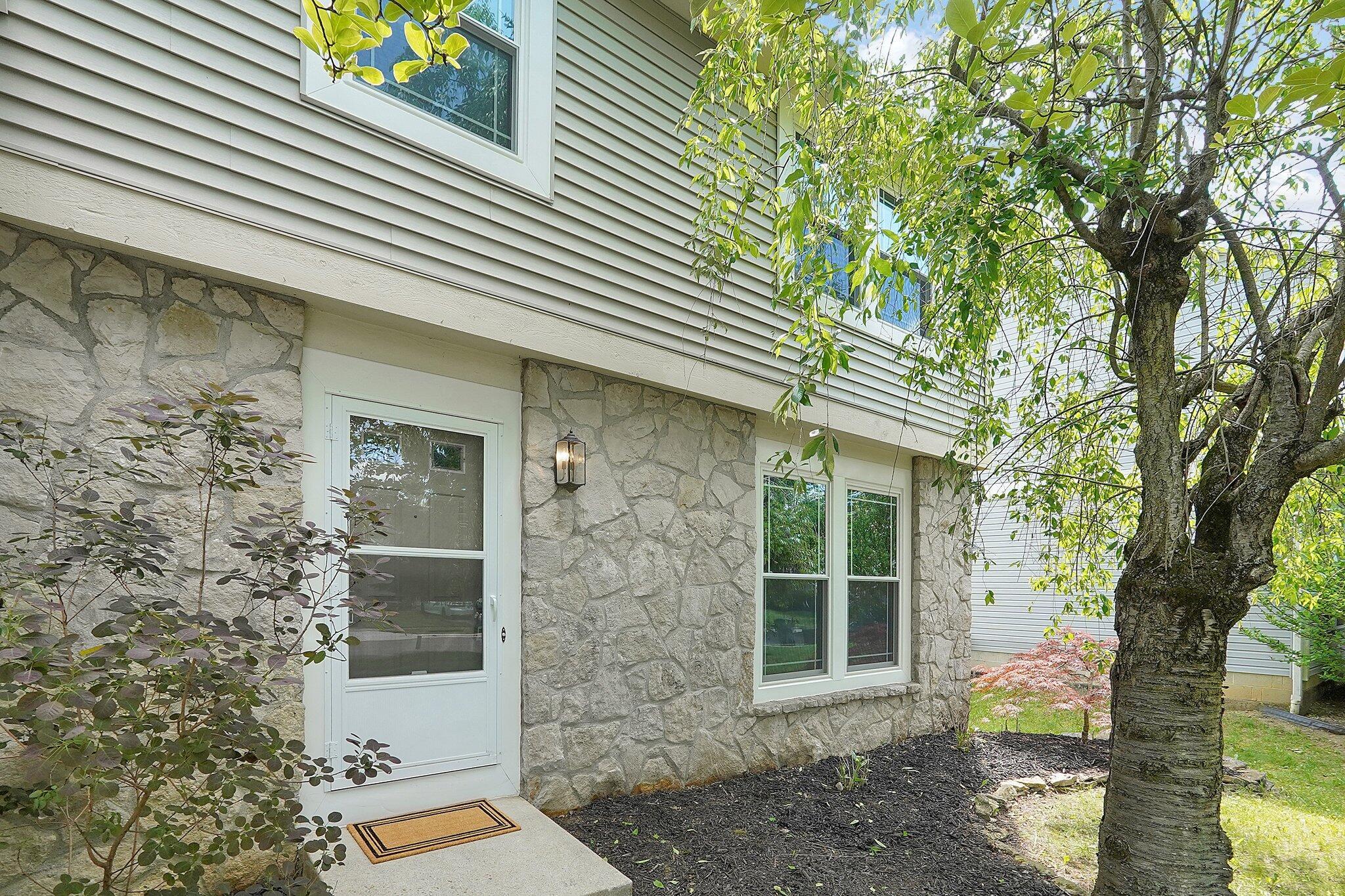 1711 Twin Oaks Drive, Powell, Ohio image 4