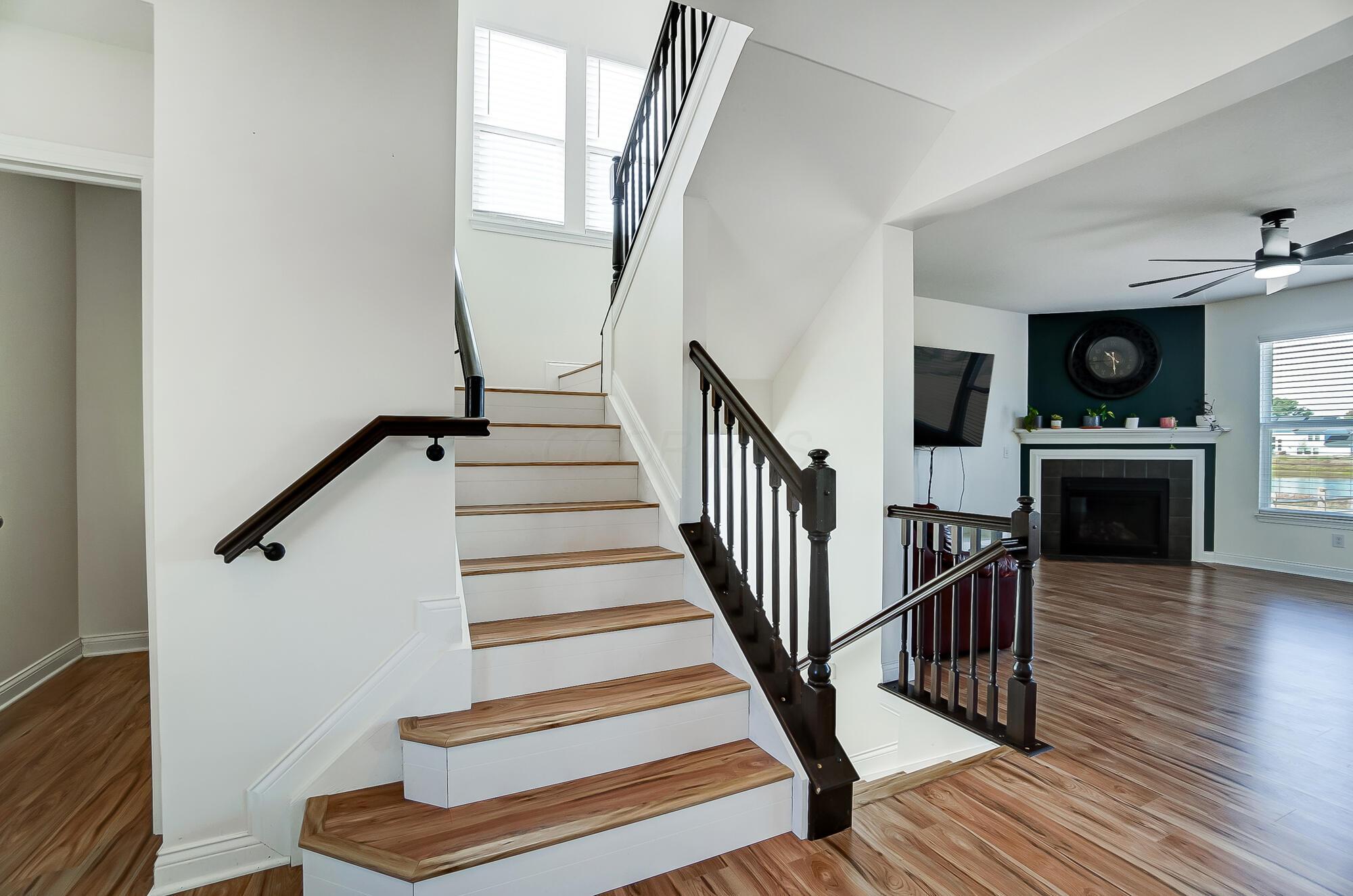 3781 Aviary Loop, Hilliard, Ohio image 19