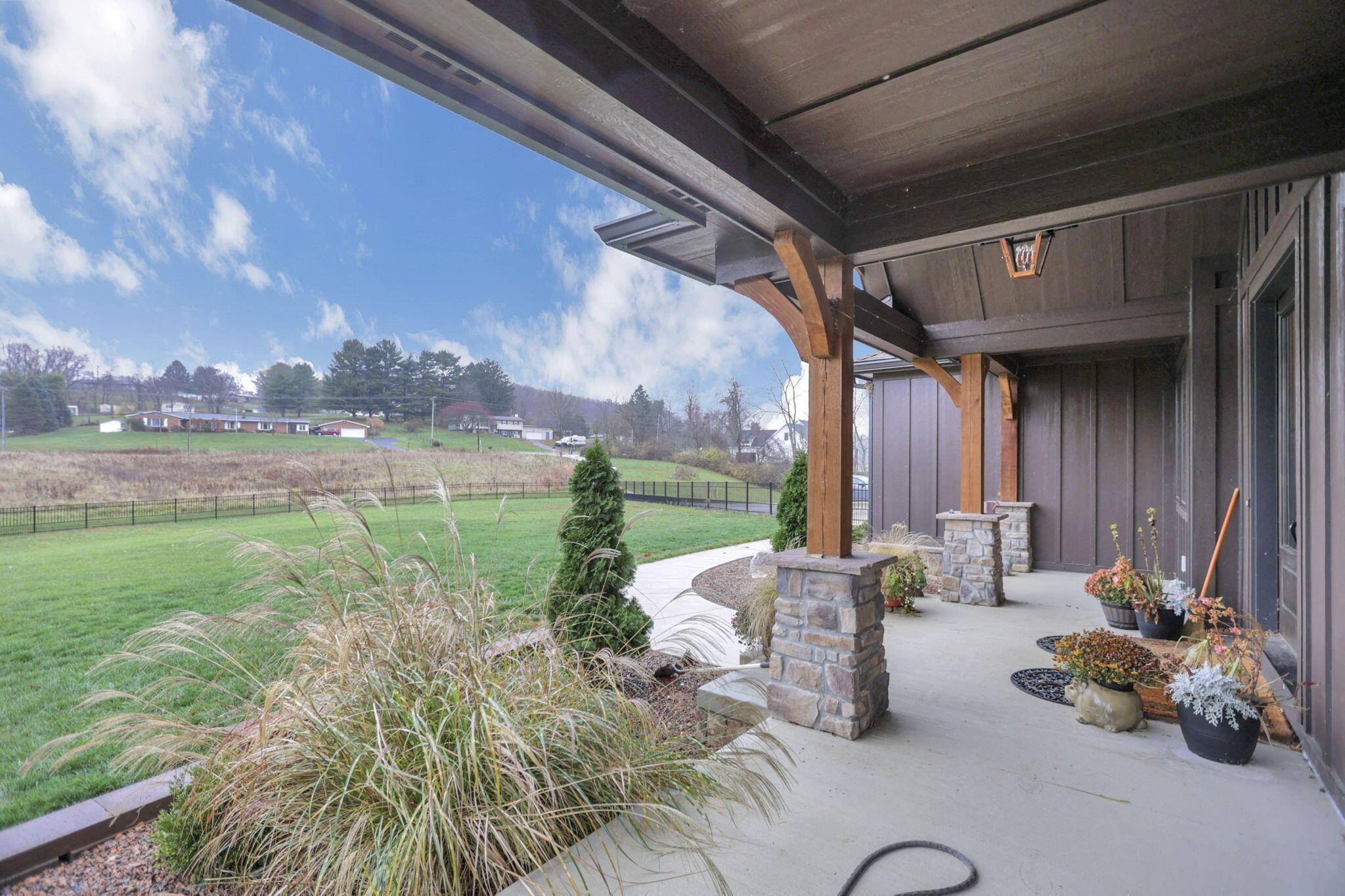 4190 Brownsville Road, Heath, Ohio image 7