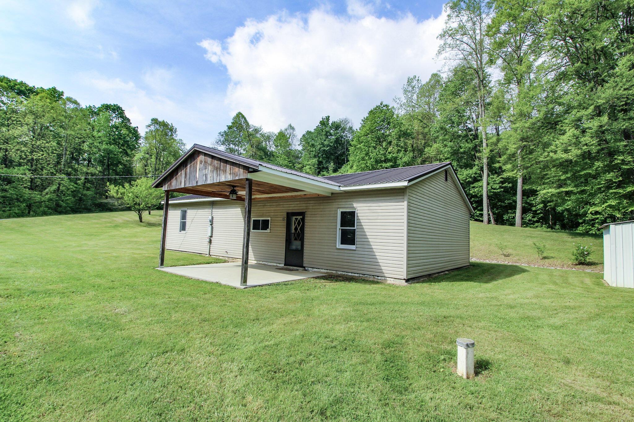 10195 Goosecreek Road, Roseville, Ohio image 7