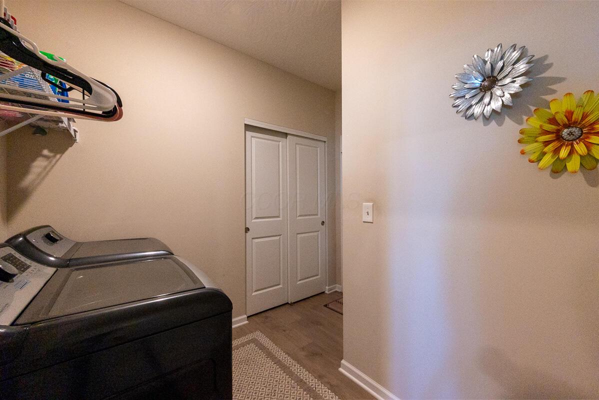 217 Woodland Sky Drive, Pataskala, Ohio image 38