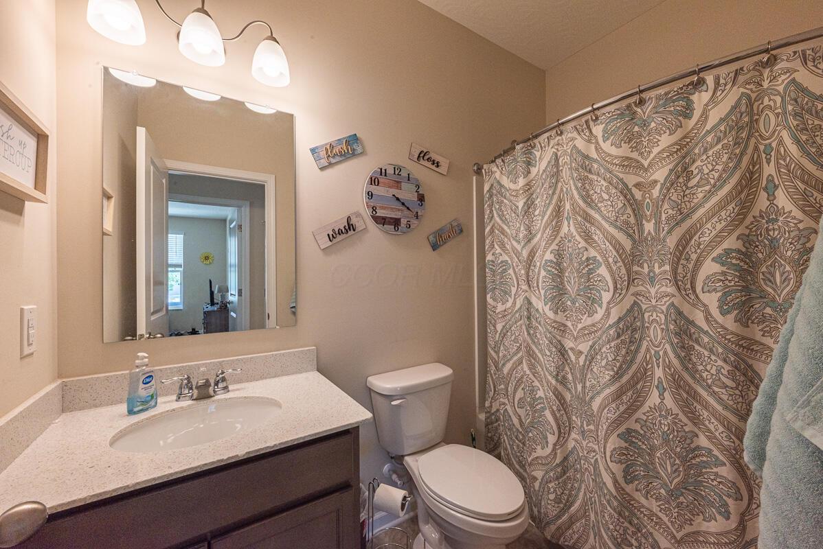 217 Woodland Sky Drive, Pataskala, Ohio image 27