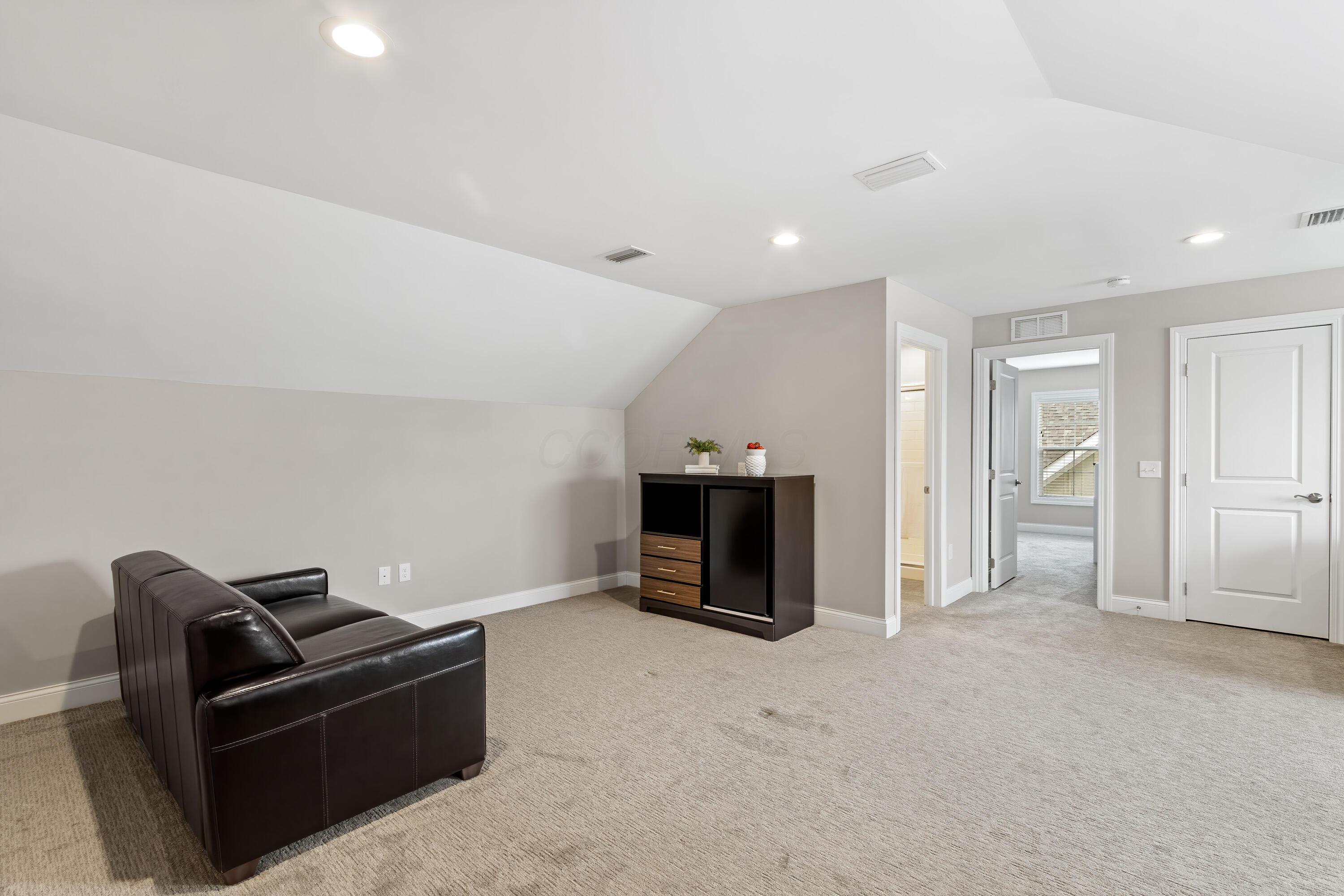 3325 Strickland Drive, New Albany, Ohio image 26