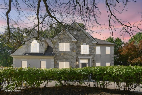 Photo of 1215 Poppy Hills Drive, Blacklick, OH 43004 (MLS # 226039568)