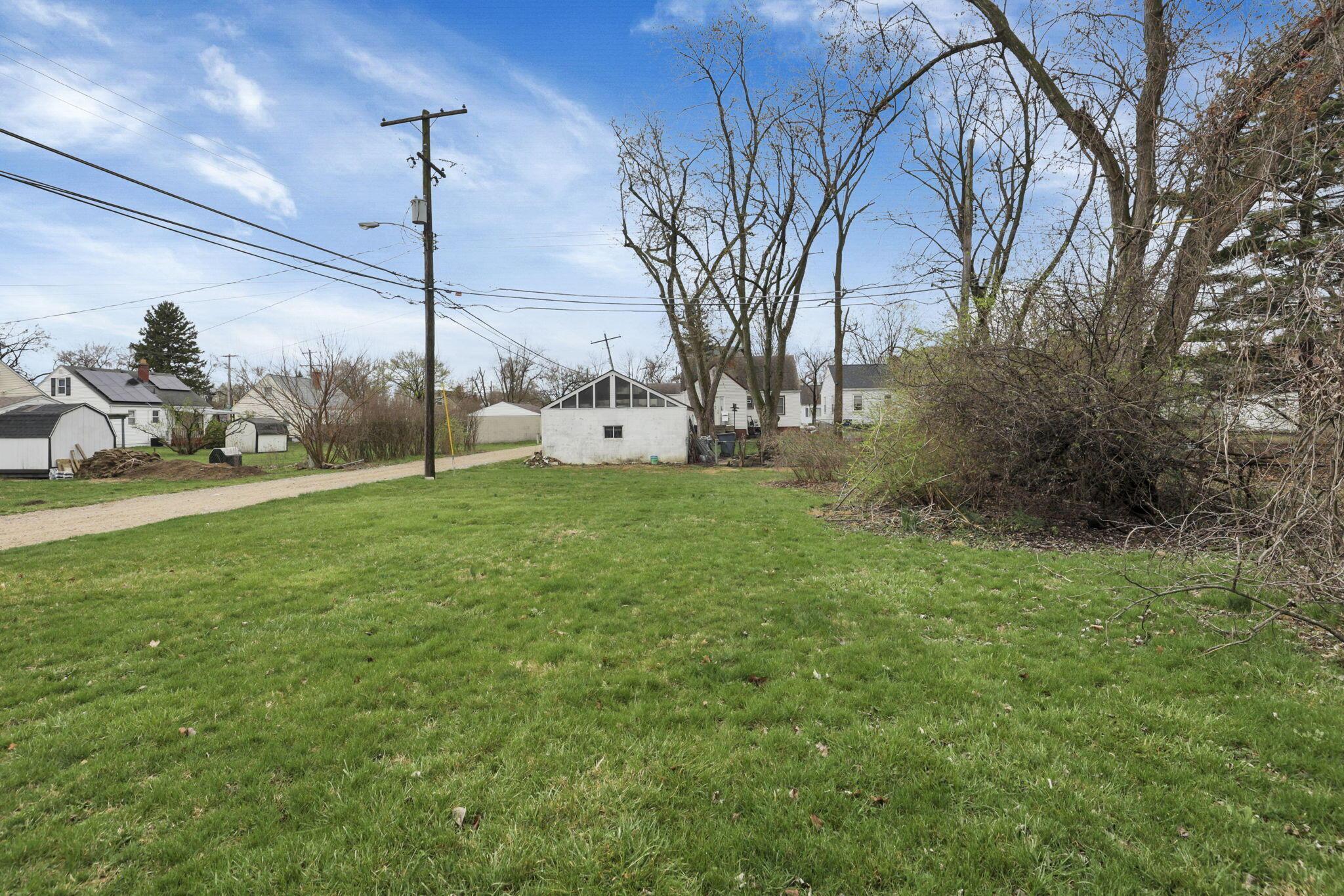 1333 Carolyn Avenue, Columbus, Ohio image 45