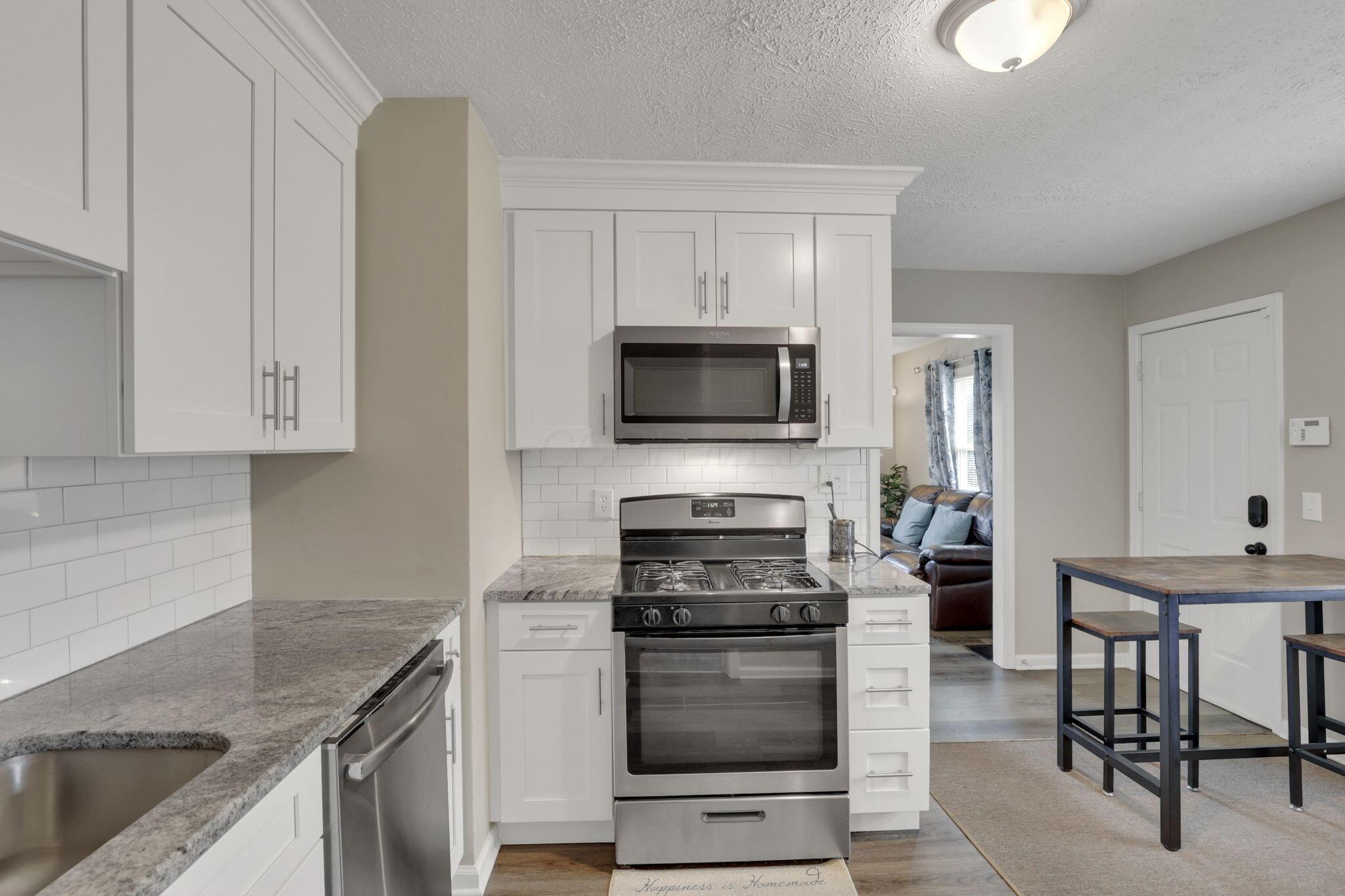 1333 Carolyn Avenue, Columbus, Ohio image 19