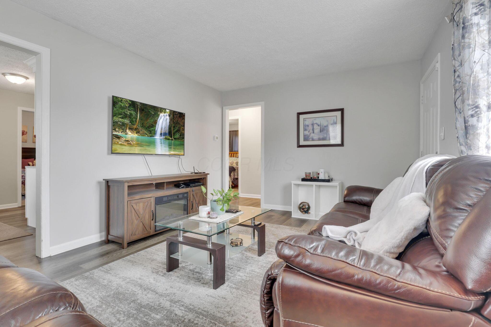 1333 Carolyn Avenue, Columbus, Ohio image 12