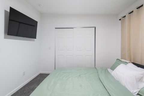 Tiny photo for 150 N 22nd Street, Columbus, OH 43203 (MLS # 226000716)