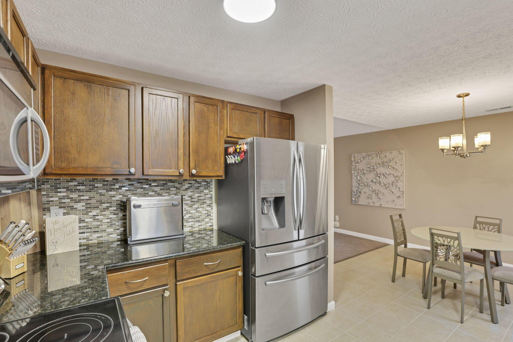 5606 Marshfield Drive, Westerville, Ohio image 13