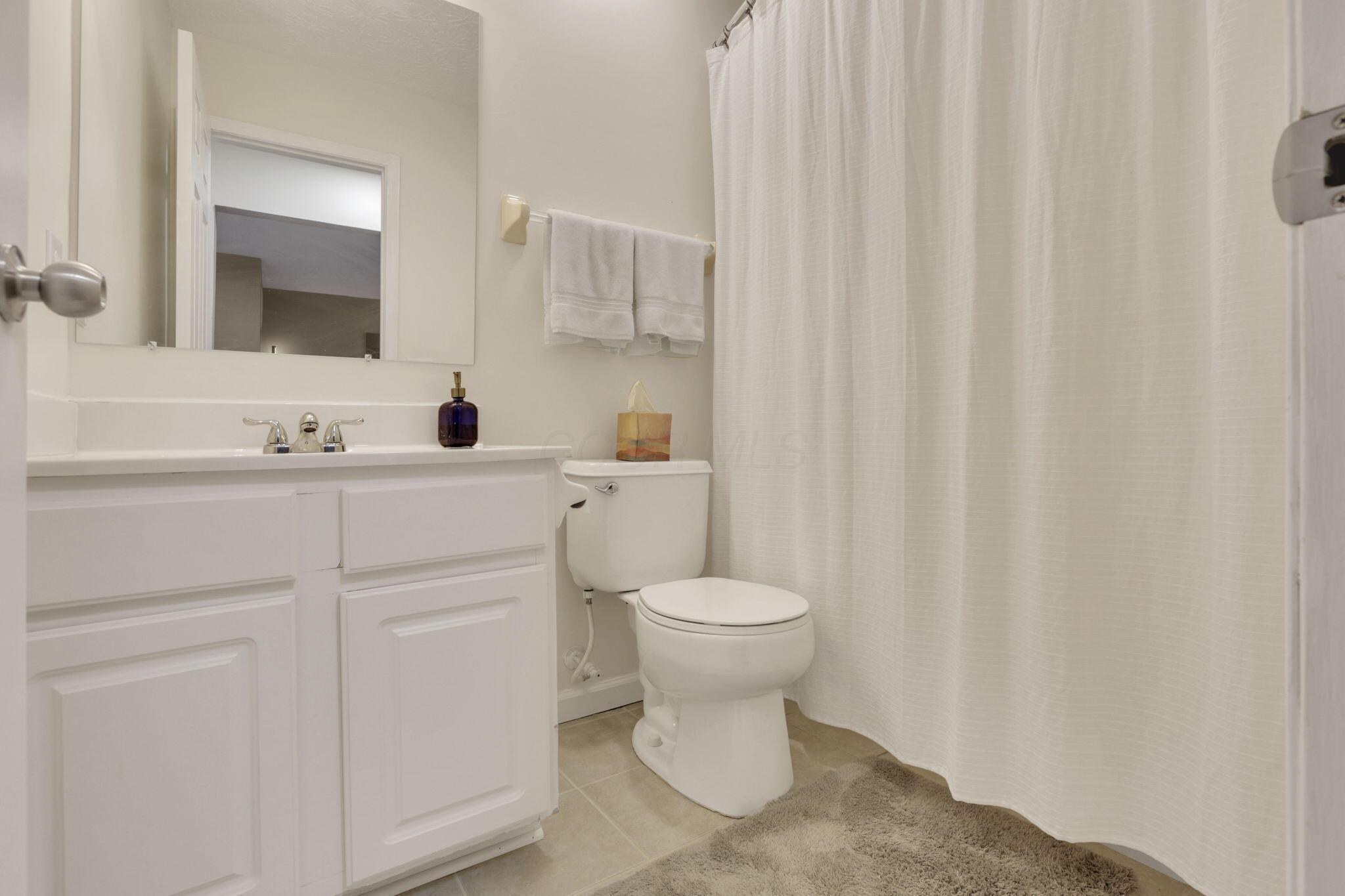 5606 Marshfield Drive, Westerville, Ohio image 26