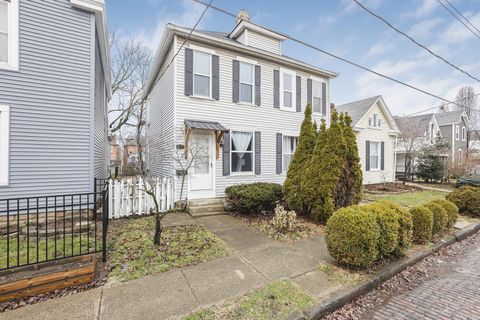 Photo of 1371 City Park Avenue, Columbus, OH 43207 (MLS # 226007086)