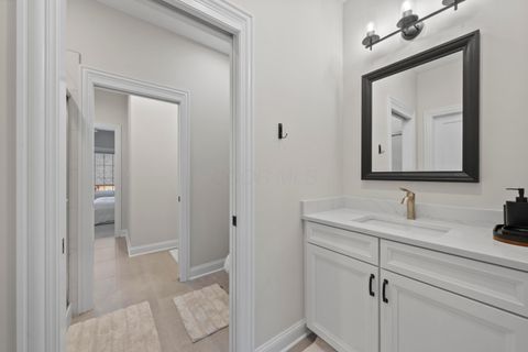 Tiny photo for 130 Barrington Place, Powell, OH 43065 (MLS # 226003213)