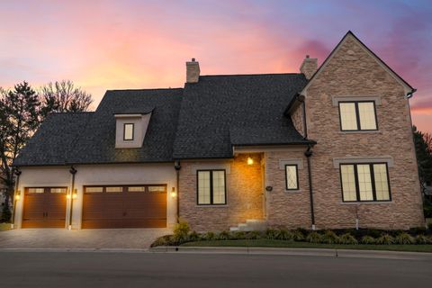 Tiny photo for 130 Barrington Place, Powell, OH 43065 (MLS # 226003213)