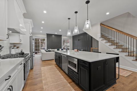 Tiny photo for 130 Barrington Place, Powell, OH 43065 (MLS # 226003213)