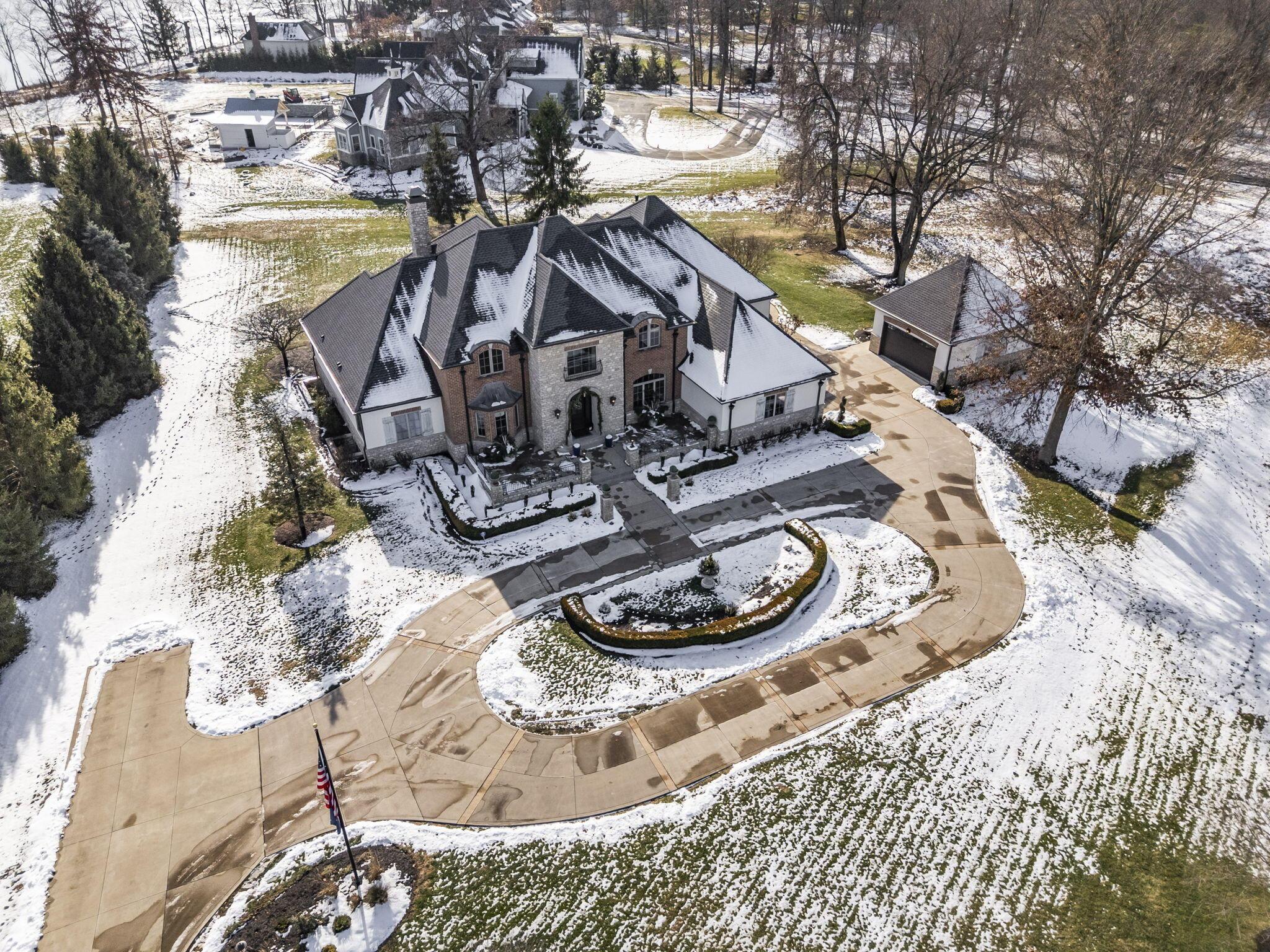 5335 Hoover Gate Lane