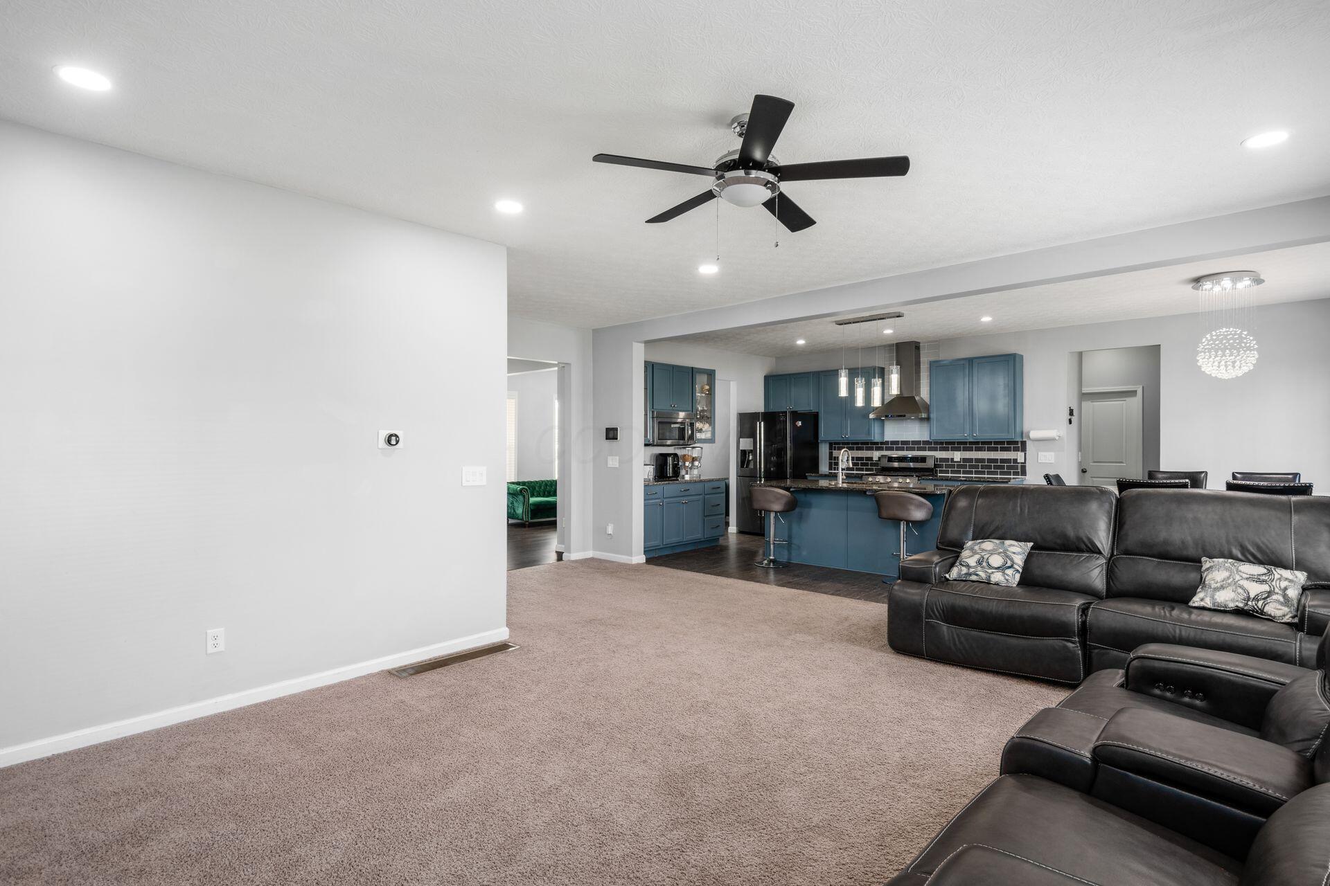 7080 Beachwood Way, Plain City, Ohio image 16