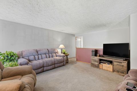 Tiny photo for 5442 Westgrove Drive, Columbus, OH 43228 (MLS # 225045214)