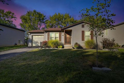 Tiny photo for 5442 Westgrove Drive, Columbus, OH 43228 (MLS # 225045214)