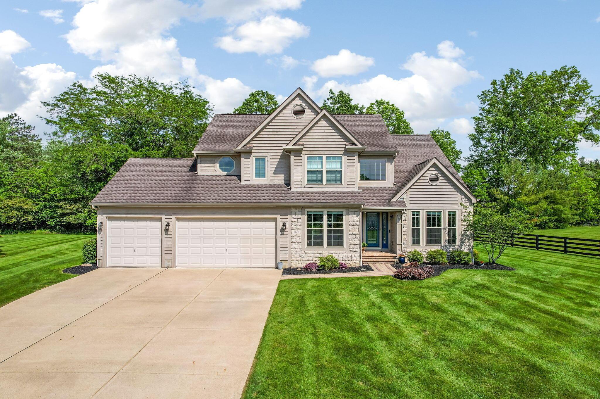 1770 Harrison Pond Drive, New Albany, Ohio image 2