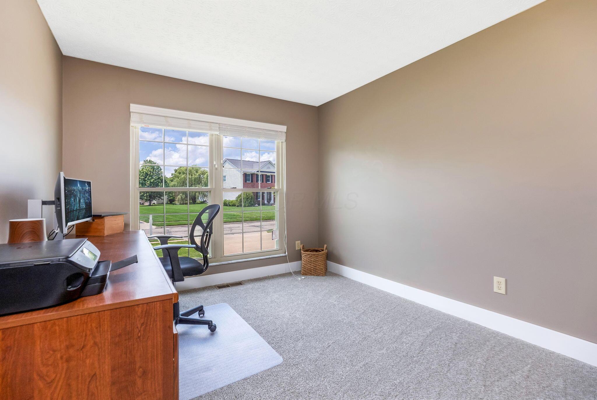 1770 Harrison Pond Drive, New Albany, Ohio image 11