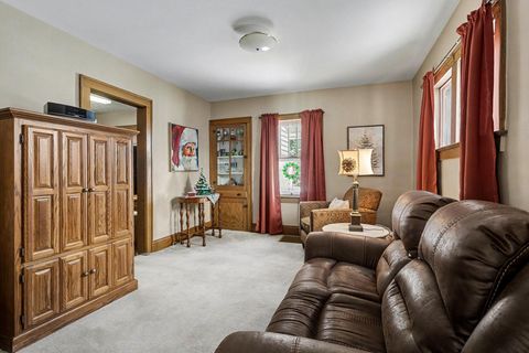 Tiny photo for 191 Neal Avenue, Newark, OH 43055 (MLS # 225045797)