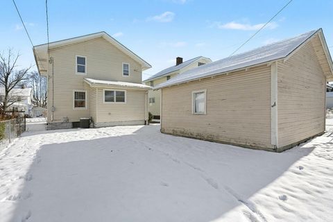 Tiny photo for 191 Neal Avenue, Newark, OH 43055 (MLS # 225045797)