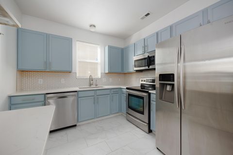 Tiny photo for 6112 Early Light Drive, Galloway, OH 43119 (MLS # 225045383)