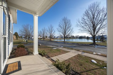 Tiny photo for 6112 Early Light Drive, Galloway, OH 43119 (MLS # 225045383)