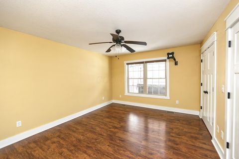 Tiny photo for 817 Highland Hills Drive, Howard, OH 43028 (MLS # 226001787)
