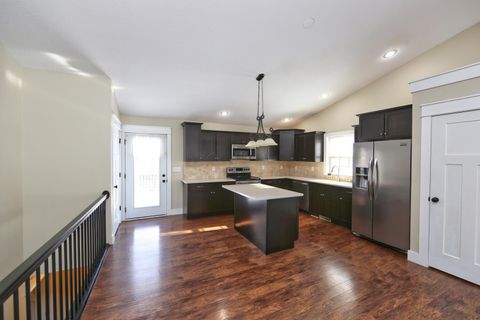 Tiny photo for 817 Highland Hills Drive, Howard, OH 43028 (MLS # 226001787)