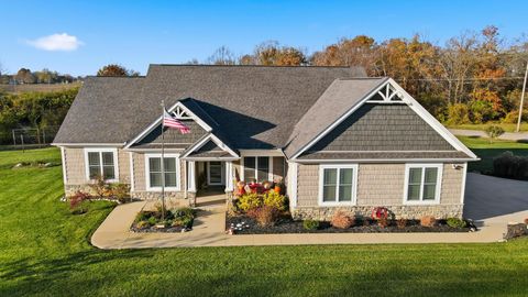 Photo of 6834 Alkire Road, Galloway, OH 43119 (MLS # 225043323)