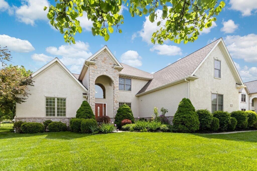 Photo of 13882 Fantasy Way, Pickerington, OH 43147 (MLS # 226014336)