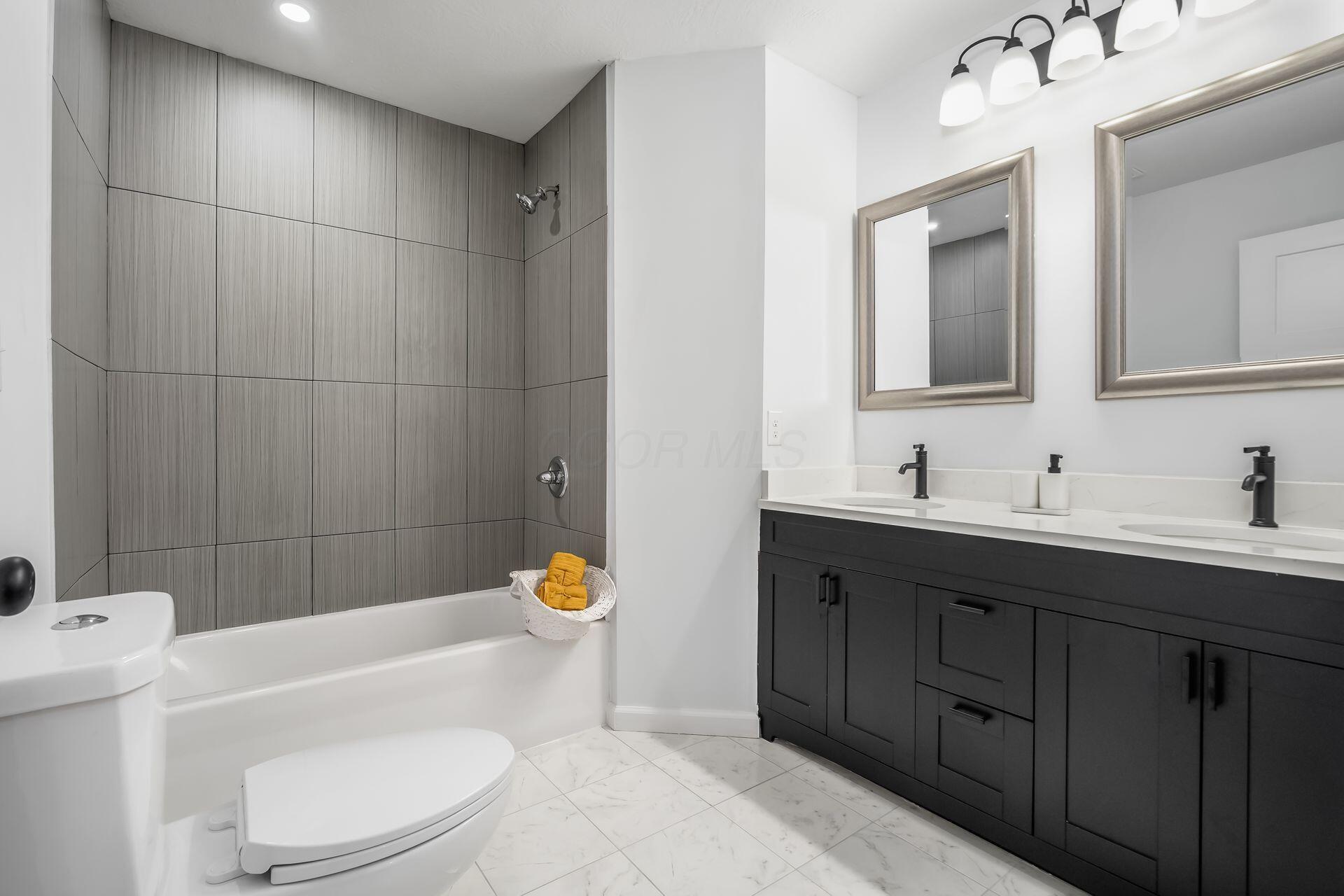 592 Rhoads Avenue, Columbus, Ohio image 30