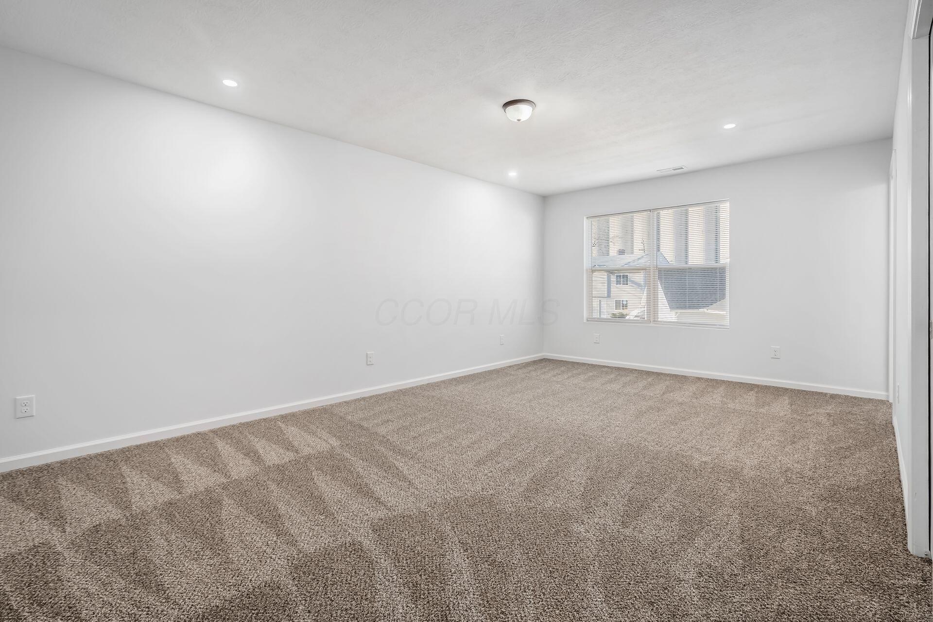 592 Rhoads Avenue, Columbus, Ohio image 38