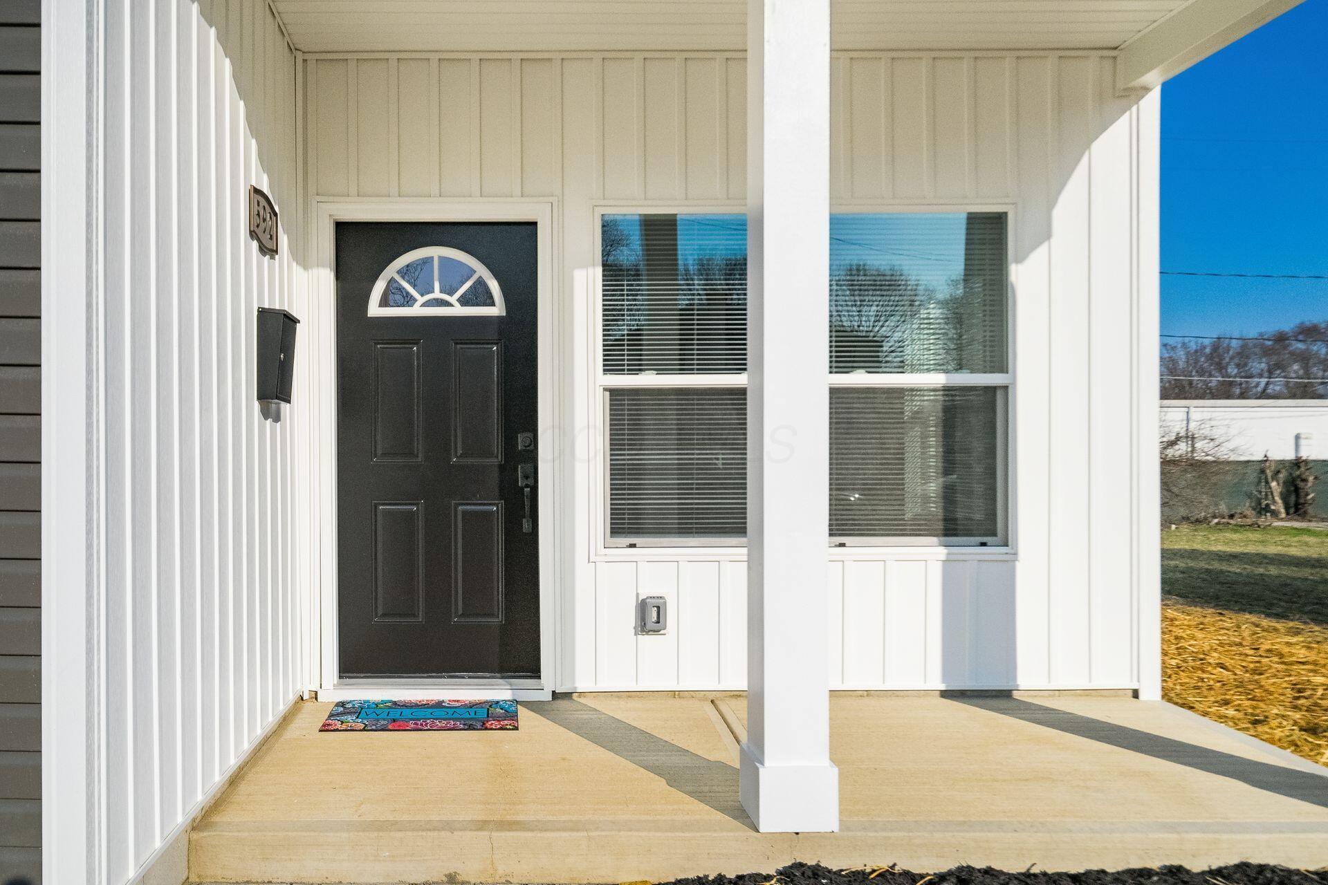 592 Rhoads Avenue, Columbus, Ohio image 5