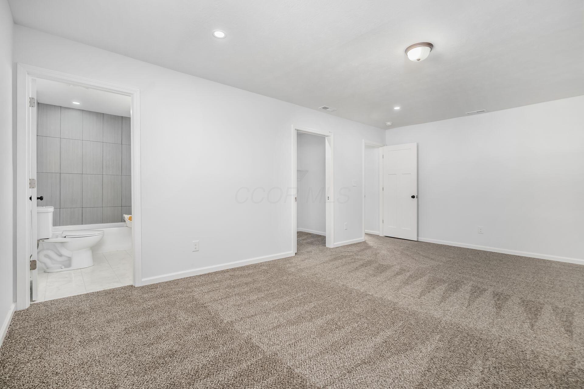 592 Rhoads Avenue, Columbus, Ohio image 28