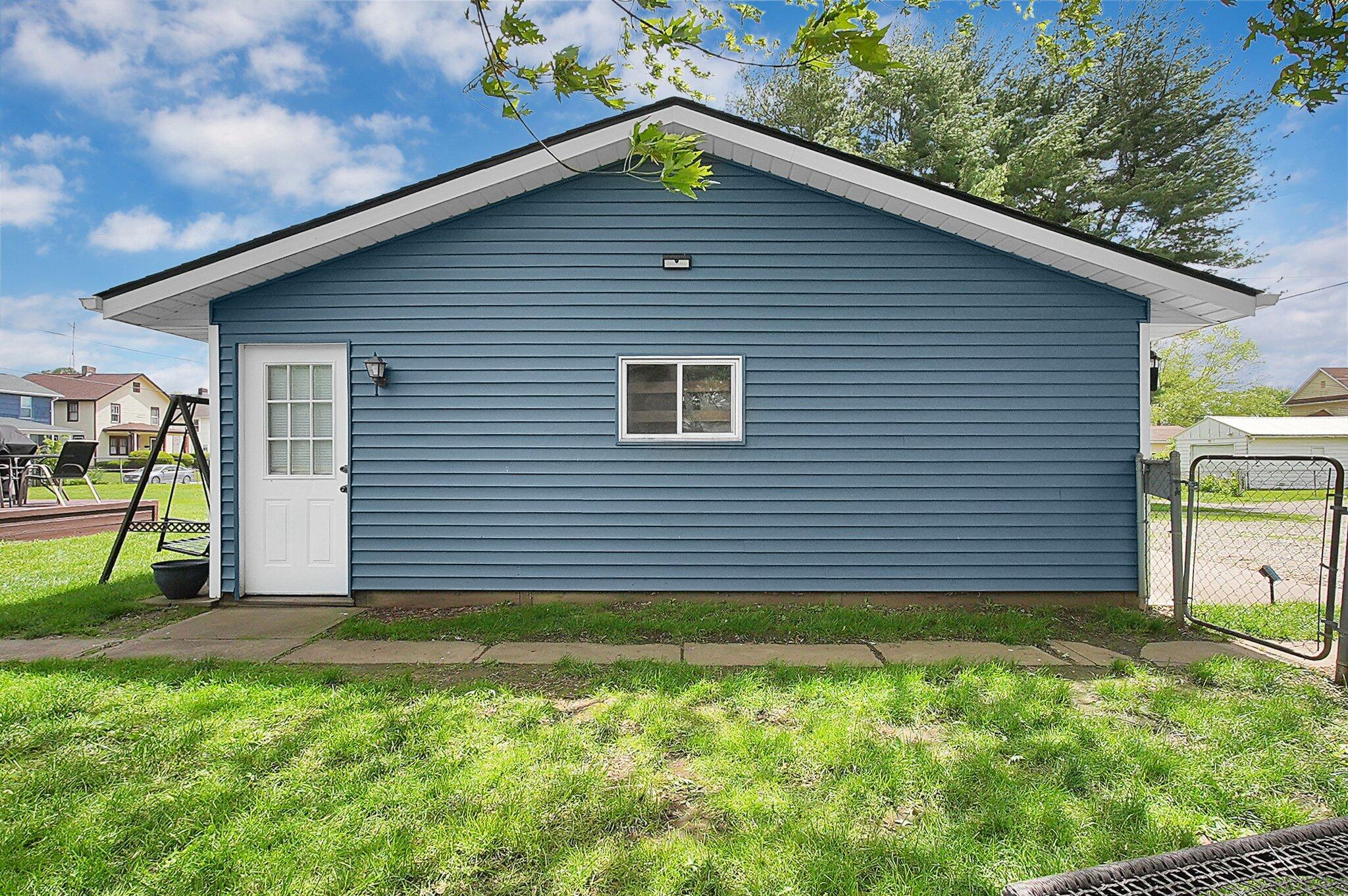 113 E Channel Street, Newark, Ohio image 33