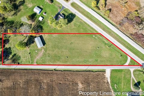 Photo of 108 Markley Road, London, OH 43140 (MLS # 225040867)