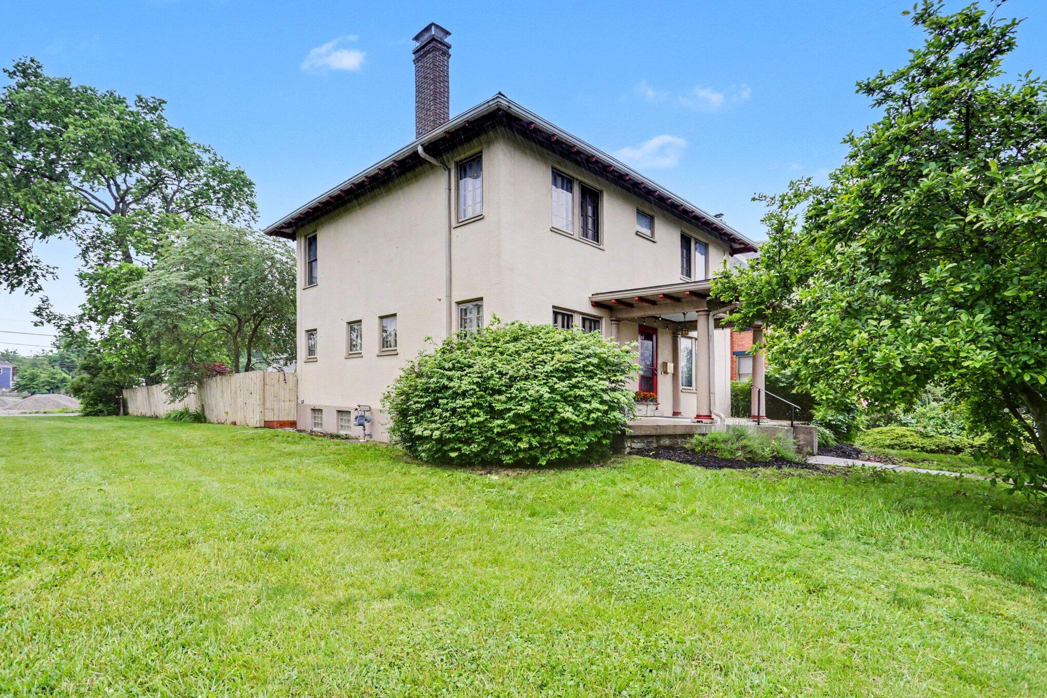 1403 Bryden Road